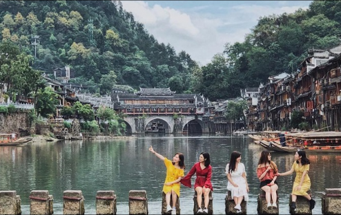 Hướng Dẫn Du Lịch Trương Gia Giới  Kỳ Quan Thiên Nhiên Trung Quốc